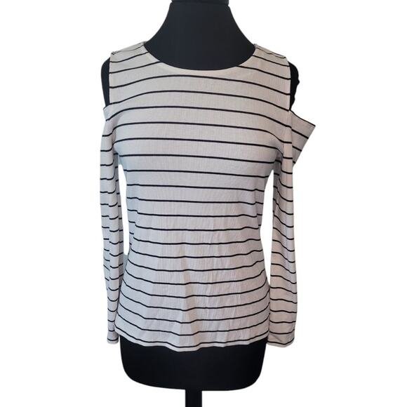 Vince Camuto White Black Striped Cold Shoulder Blouse Petite Large EUC - Picture 2 of 8